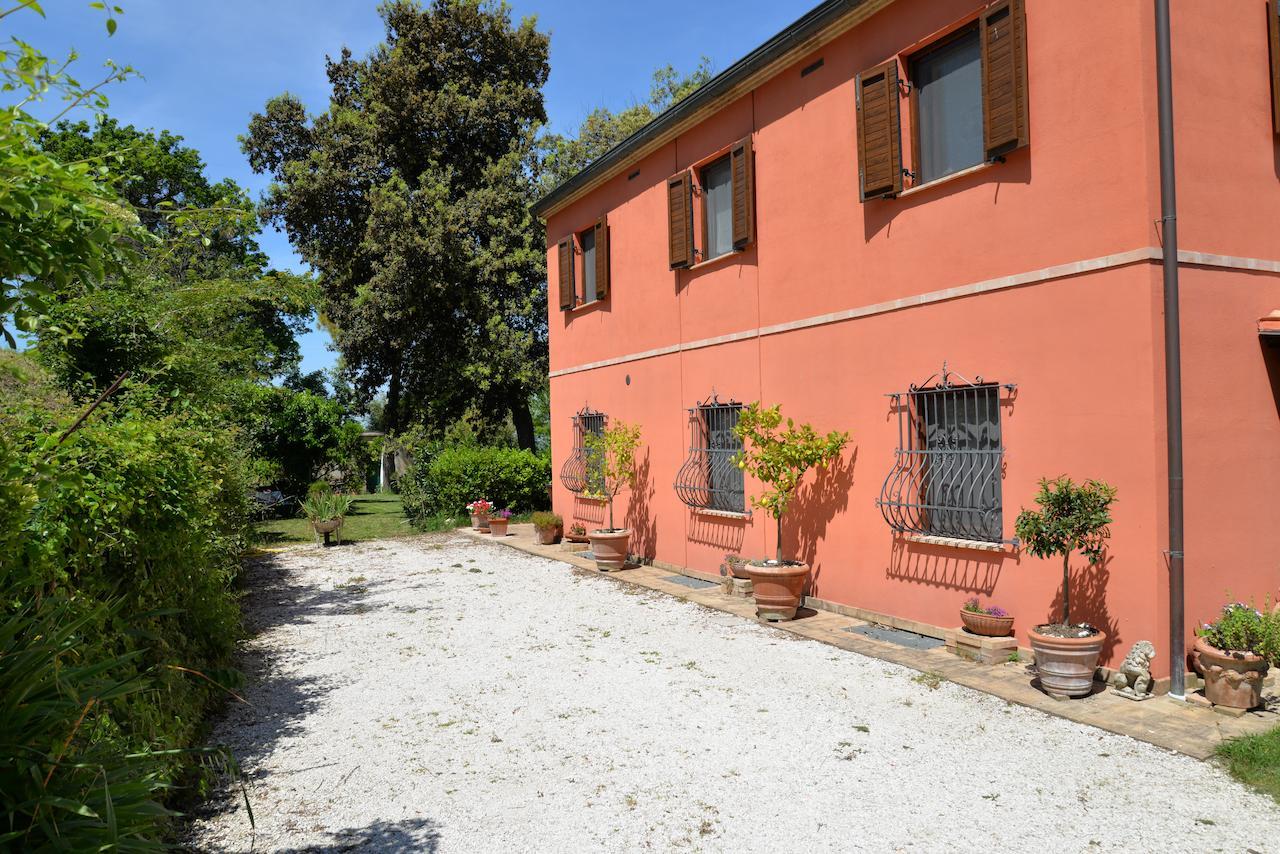 B&B Punto Magico Offagna Exterior foto